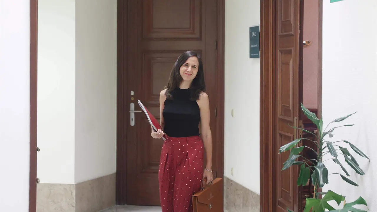  La secretaria general de Podemos y ministra de Derechos Sociales en funciones, Ione Belarra 