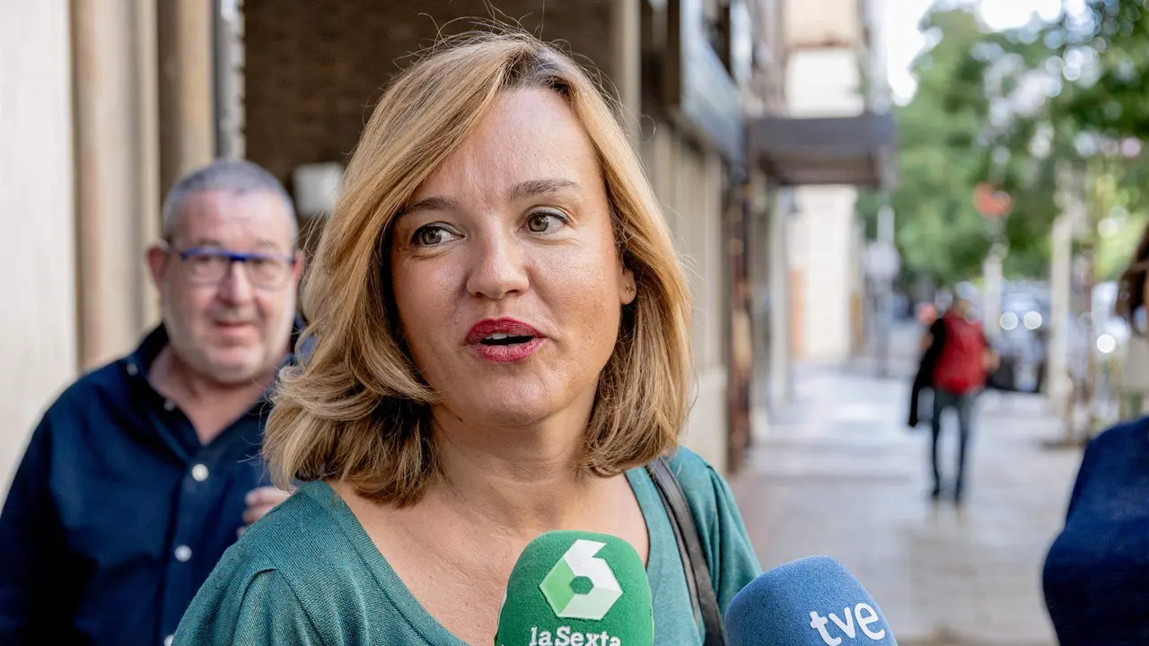  La portavoz de la CEF y ministra de Educaci&oacute;n y FP, Pilar Alegr&iacute;a 