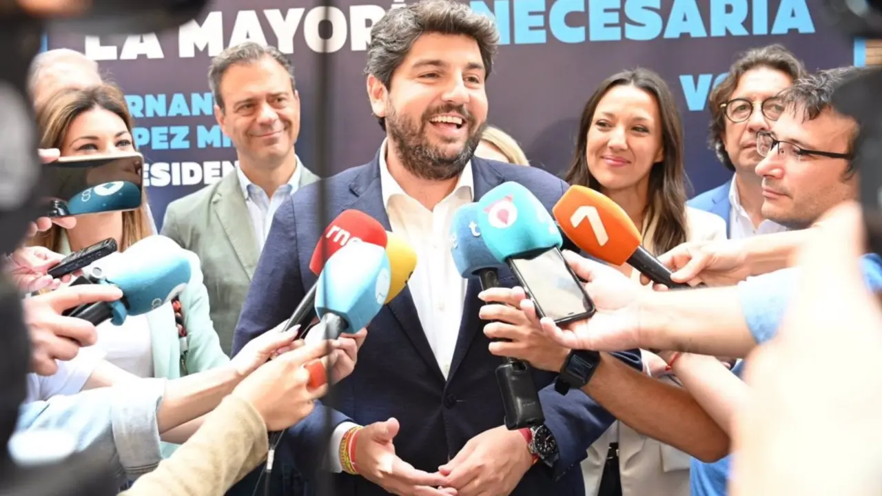  El candidato del PP a la Presidencia del Gobierno murciano, Fernando L&oacute;pez Miras, hace balance de la campa&ntilde;a - PPRM - Archivo 