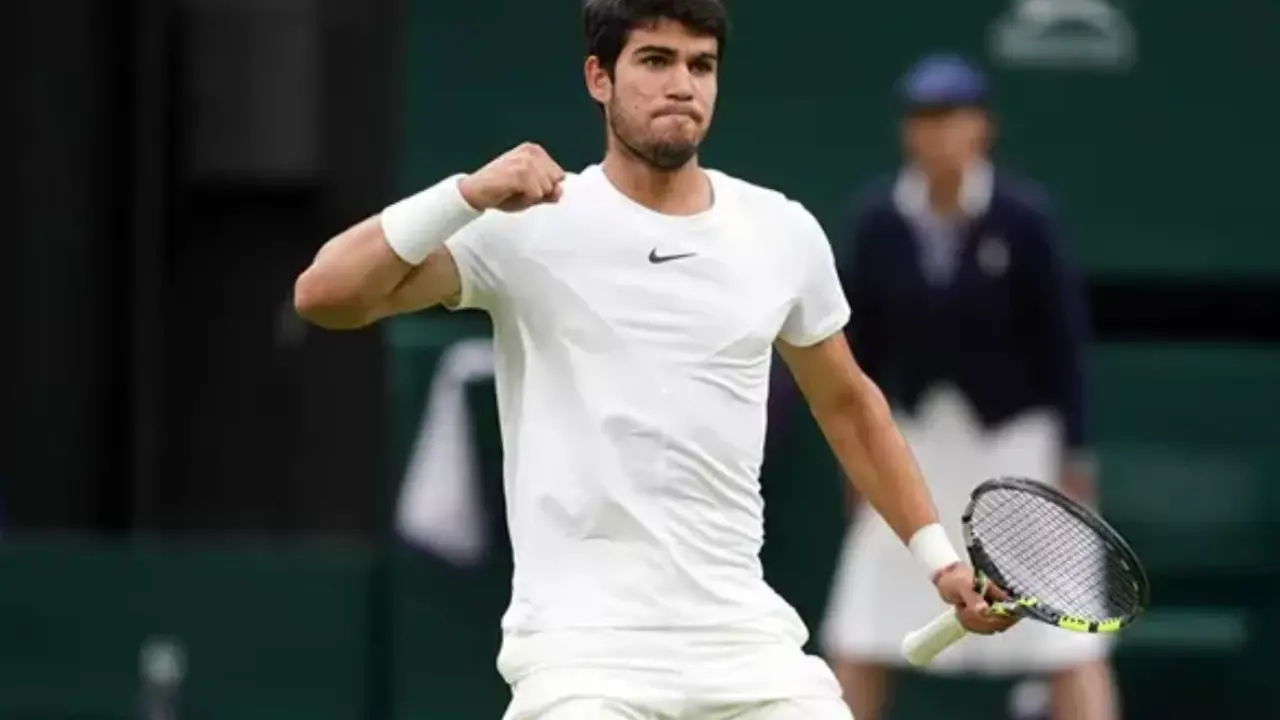  Carlos Alcaraz celebra una victoria.<br>- Victoria Jones/Pa Wire/Dpa 