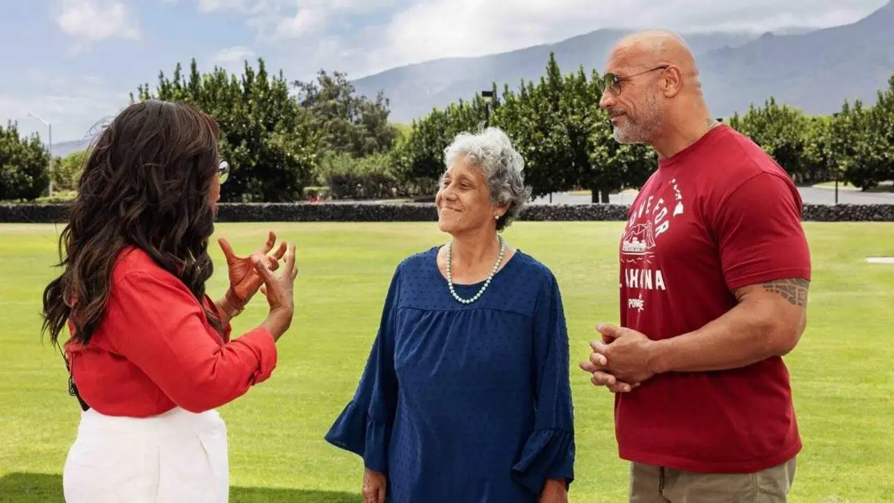  Oprah-Winfrey-left-and-Dwayne-Johnson-right-consulted-Maui-community-leaders-including-Hokulani-Holt-Padilla-center-credit-The-Peoples-Fund-of-Maui-e1693908105197 