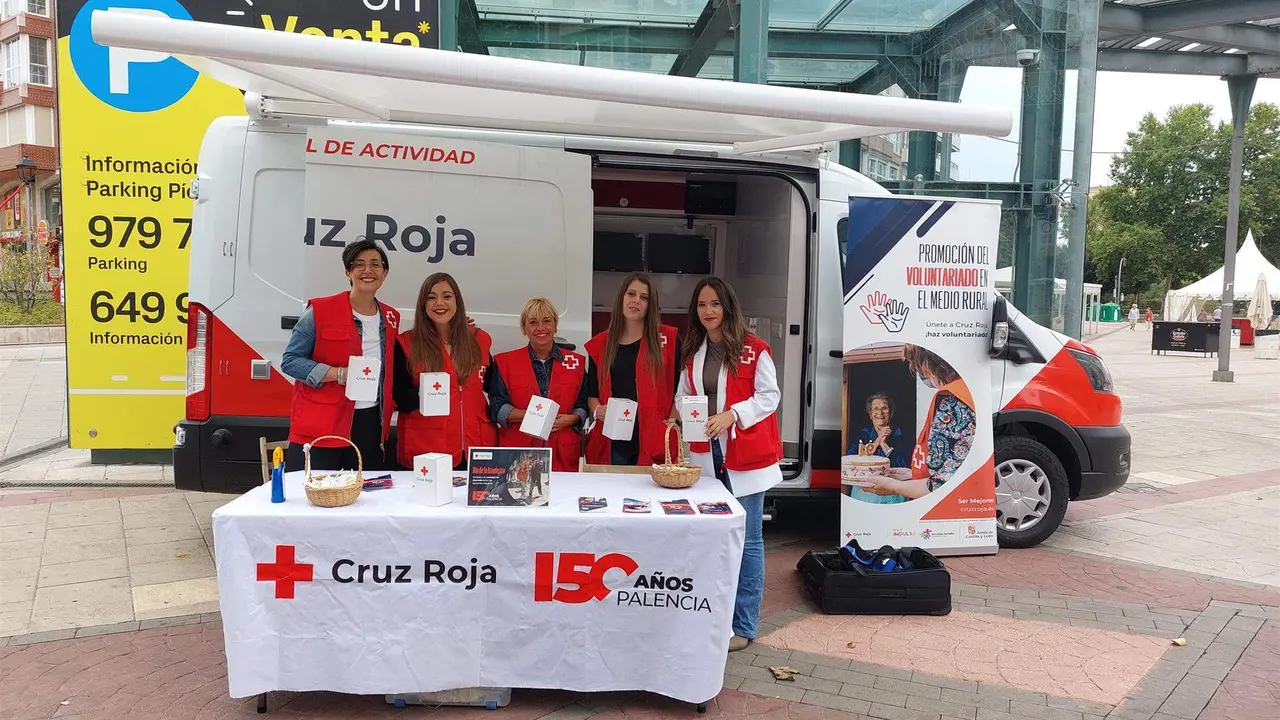  Voluntarias de Cruz Roja 