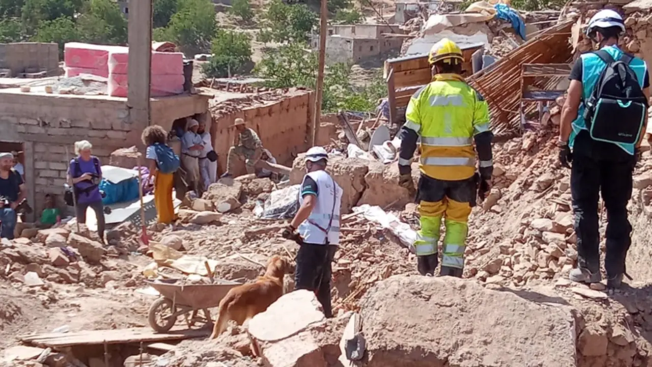  Cinco bomberos forestales de la Generalitat emprenden acciones de voluntariado en Marruecos y Libia - GVA 