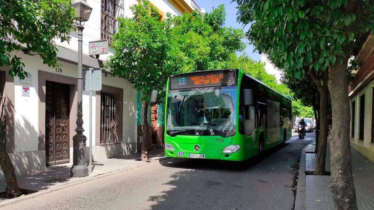  Autob&uacute;s de Aucorsa 