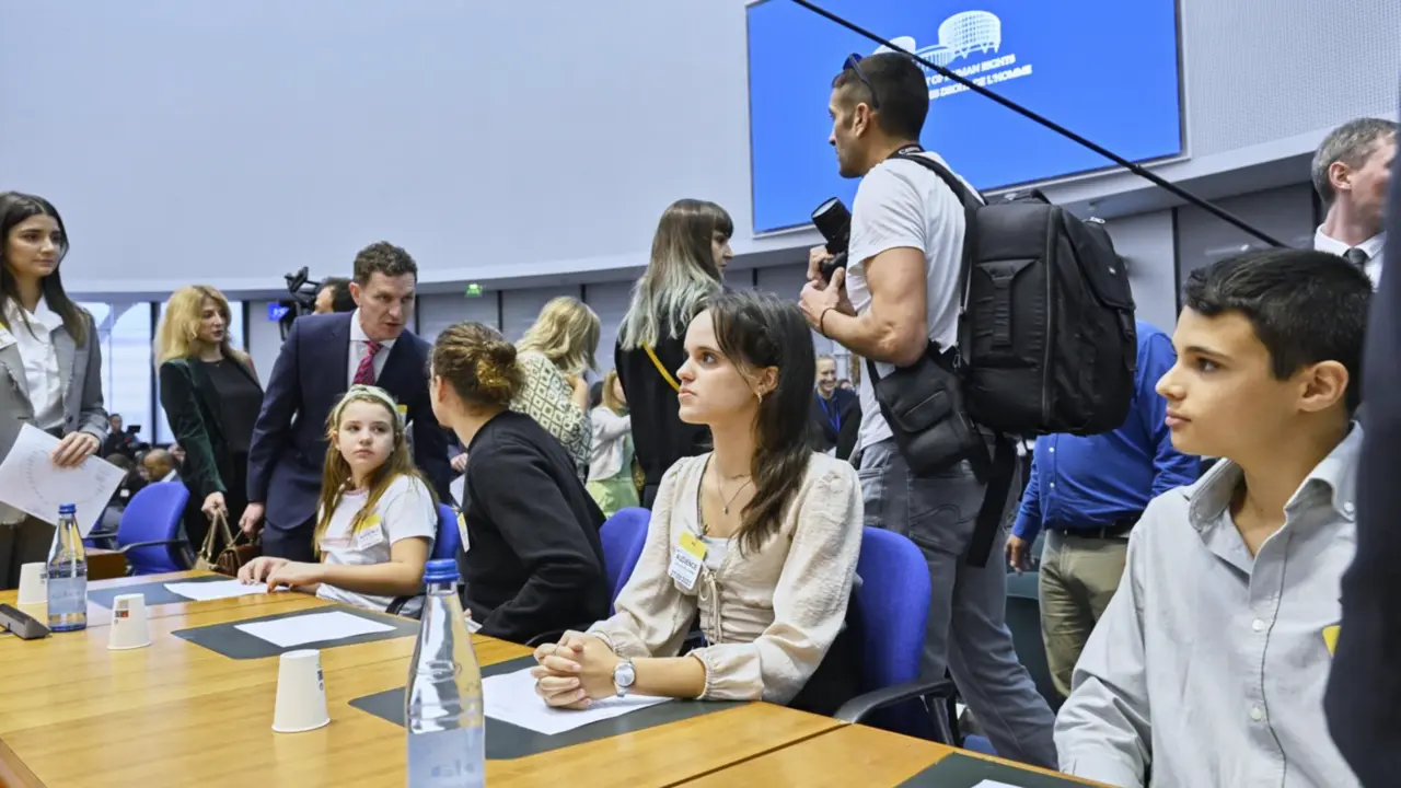  Audiencia P&uacute;blica en el Tribunal Europeo de Derechos Humanos (TEDH) por la demanda de seis j&oacute;venes portugueses contra Espa&ntilde;a y otros 32 pa&iacute;ses por el cambio clim&aacute;tico. - TRIBUNAL EUROPEO DE DERECHOS HUMANOS (TEDH) 