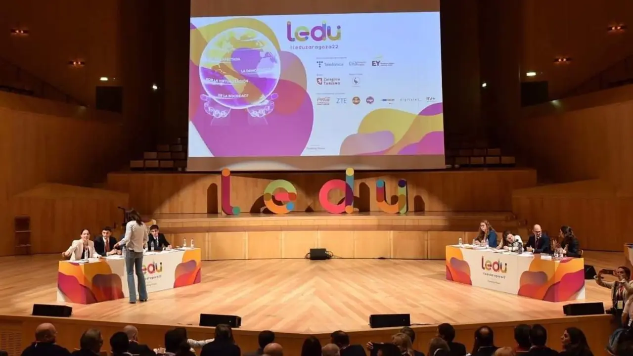  Liga Espa&ntilde;ola de Debate Universitario 