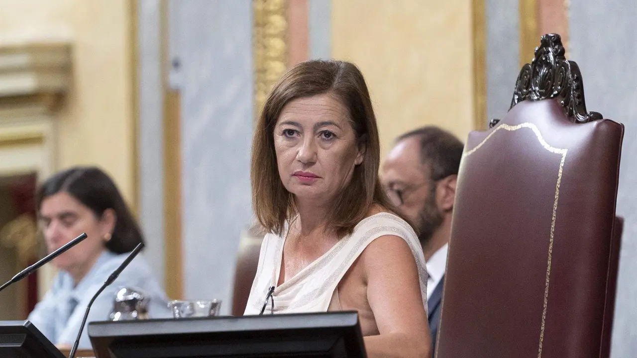 La presidenta del Congreso, Francina Armengol, en Pleno de la C&aacute;mara 