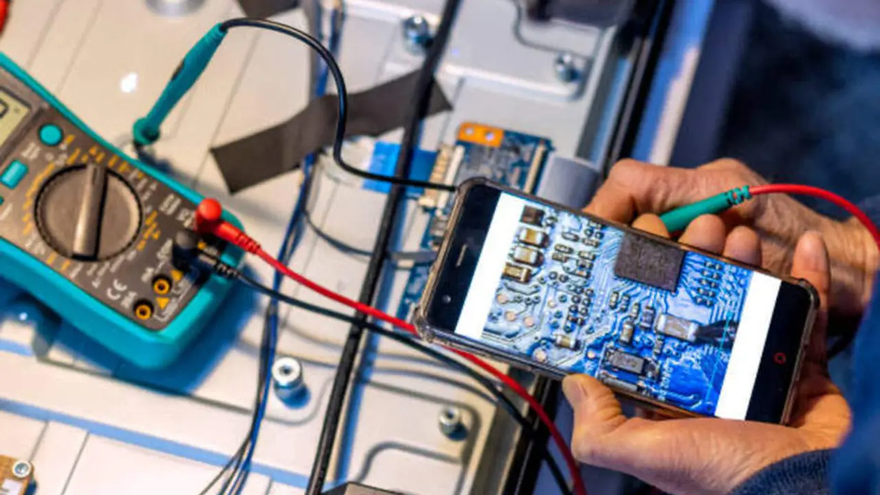  Las empresas de alta tecnolog&iacute;a andaluzas alcanzaron un volumen de negocio de 17.967 millones de euros en 2021 