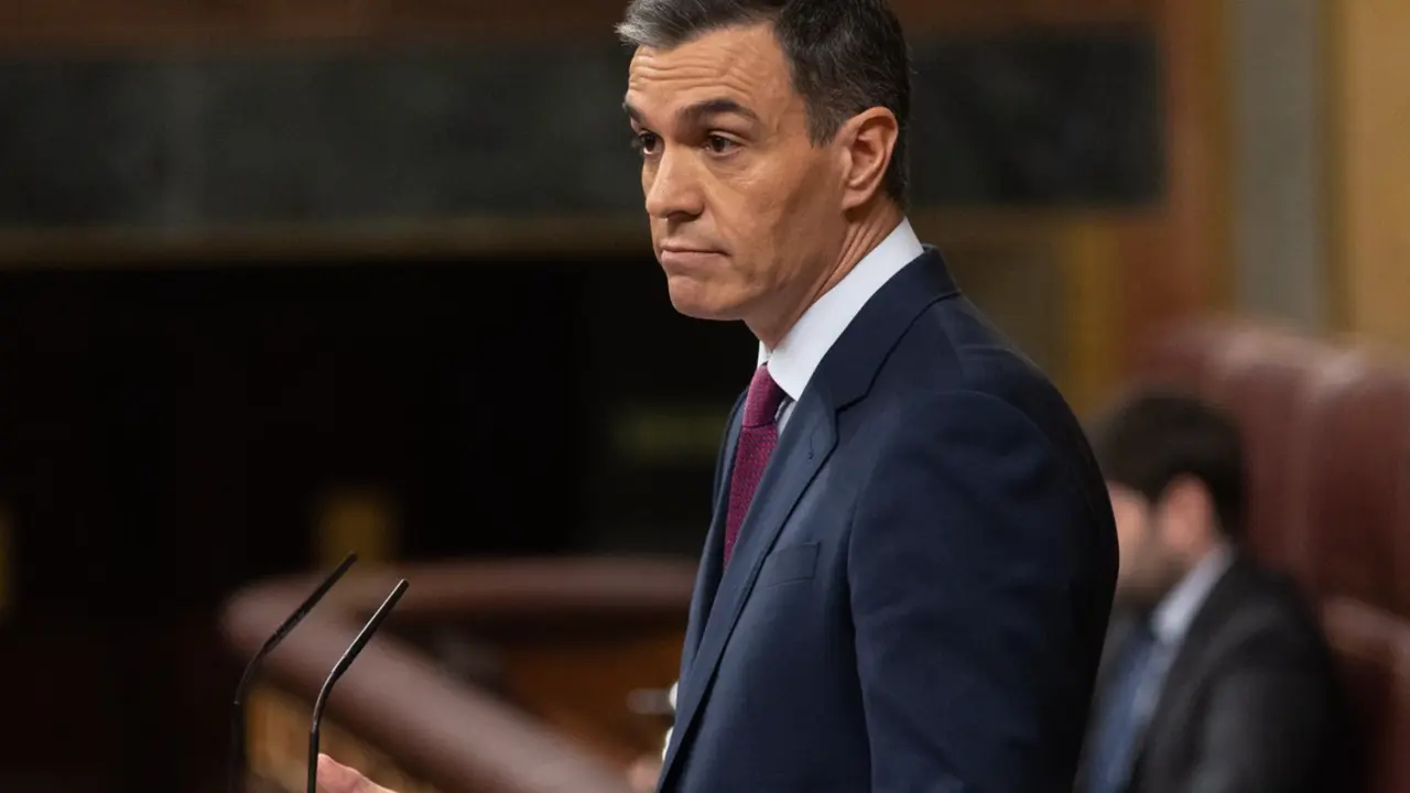  El presidente del Gobierno en funciones y candidato a la reelecci&oacute;n, Pedro S&aacute;nchez, interviene durante la primera sesi&oacute;n del debate de investidura como presidente de Gobierno, en el Congreso de los Diputados, a 15 de noviembre de 2023, en Madrid (Espa&ntilde;a). - Eduardo Parra - Europa Press 