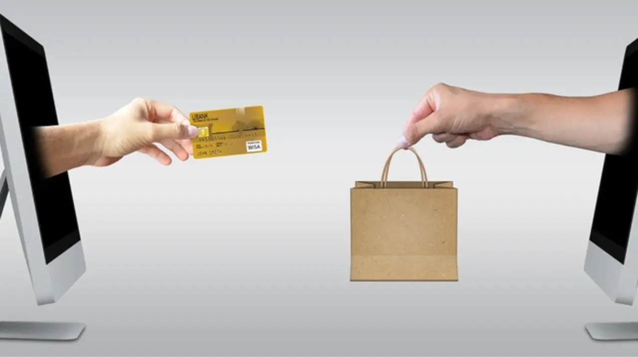  COMPRAS ONLINE. PIXABAY 