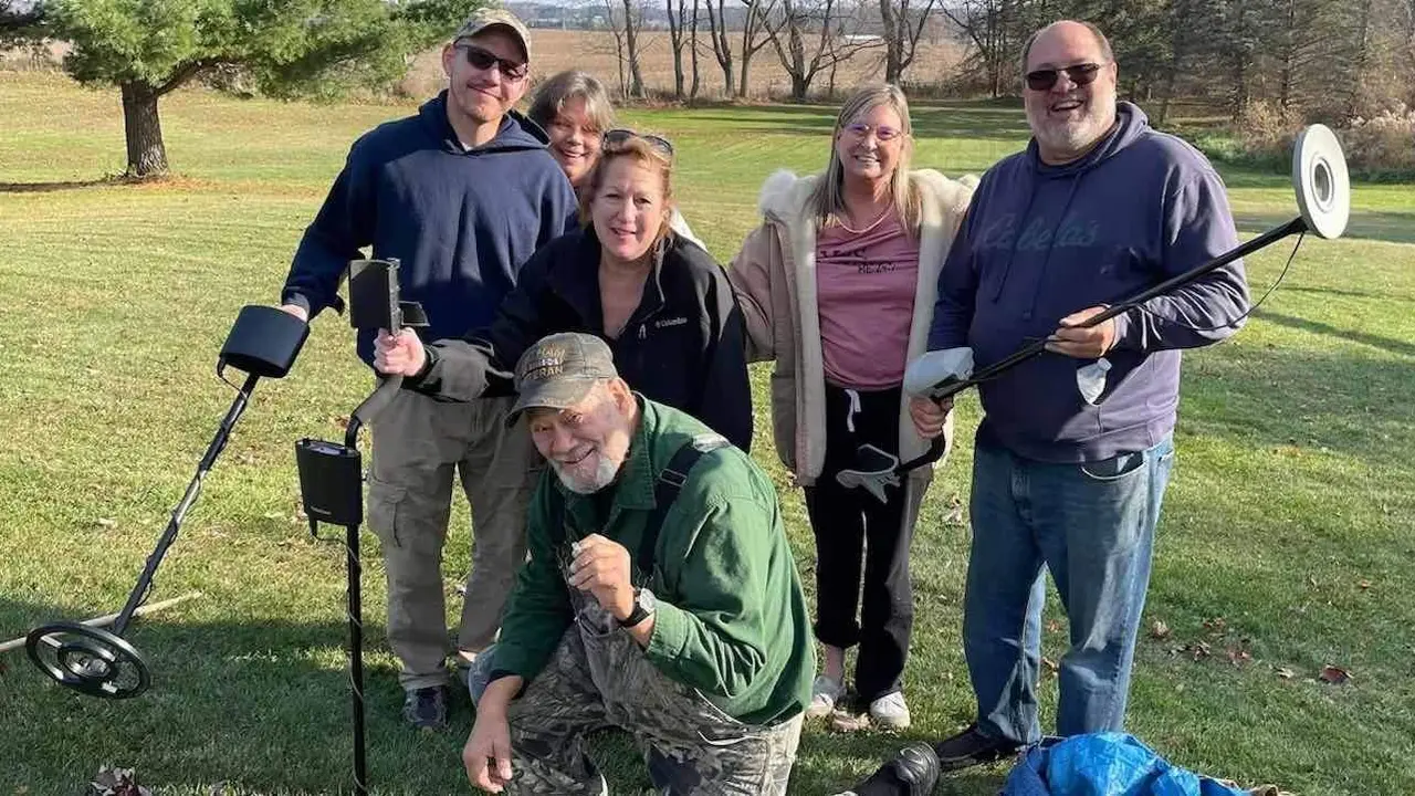  Joseph Novetske vuelve a recuperar el anillo de su boda 