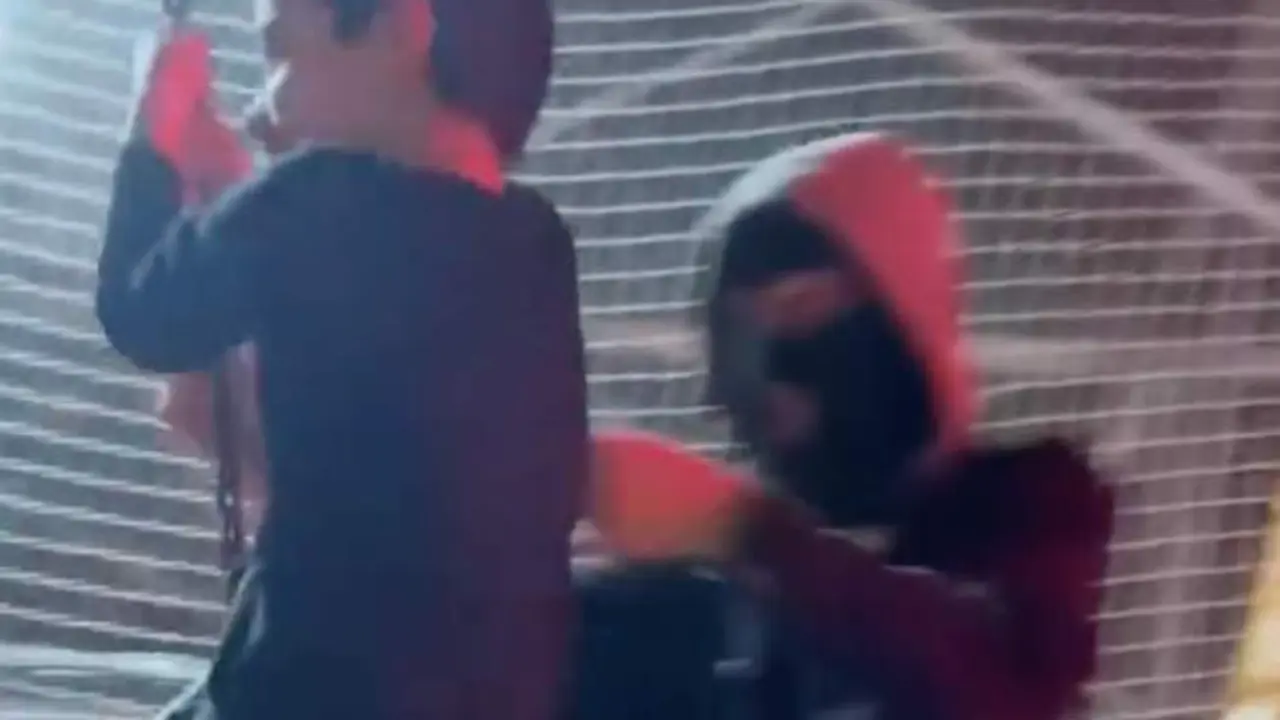  El influencer con el peque&ntilde;o Luis 