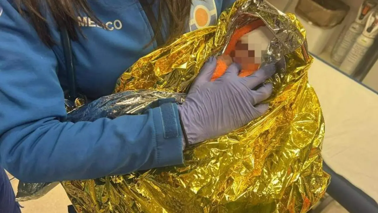  Hallan un beb&eacute; en un contenedor de Los Palacios con el cord&oacute;n umbilical todav&iacute;a colgando. - EUROPA PRESS-CEDIDA 