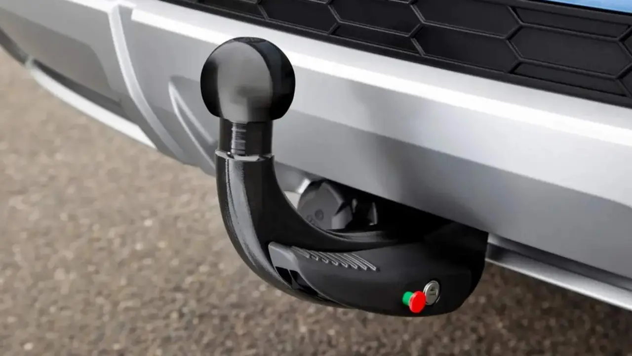  Bola de remolque en un coche 