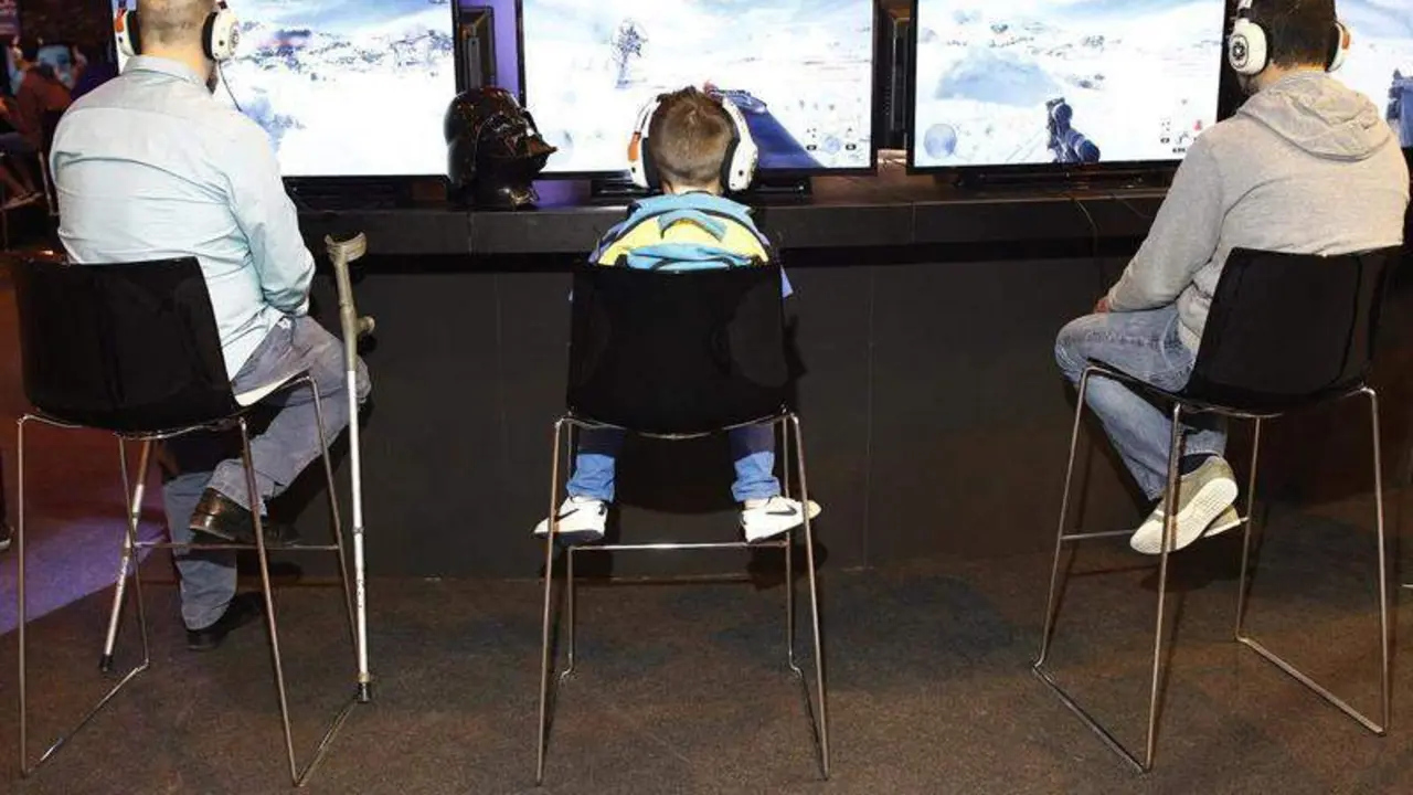  Videojuegos, consolas, realidad virtual, ni&ntilde;o jugando, Madrid Games Week 2015 - EUROPA PRESS - Archivo 