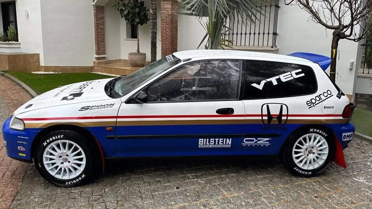  Universitarios ayudar&aacute;n a repartir 22 toneladas de material solidario en Marruecos emulando el recorrido del Par&iacute;s-Dakar - CEDIDA NICOL&Aacute;S GUTI&Eacute;RREZ 