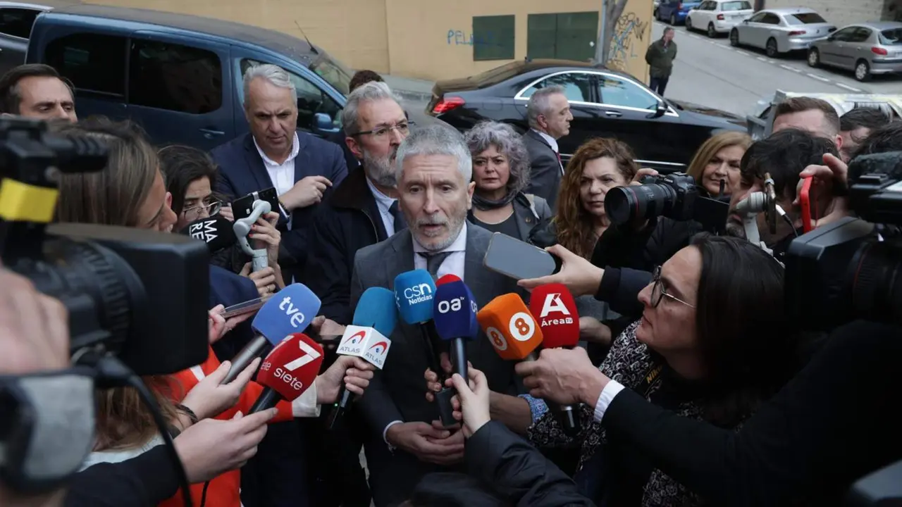  El ministro del Interior, Fernando Grande-Marlaska, a 8 de febrero de 2024, en Algeciras, C&aacute;diz (Andaluc&iacute;a, Espa&ntilde;a). - Nono Rico (Europa Press) - Europa Press 