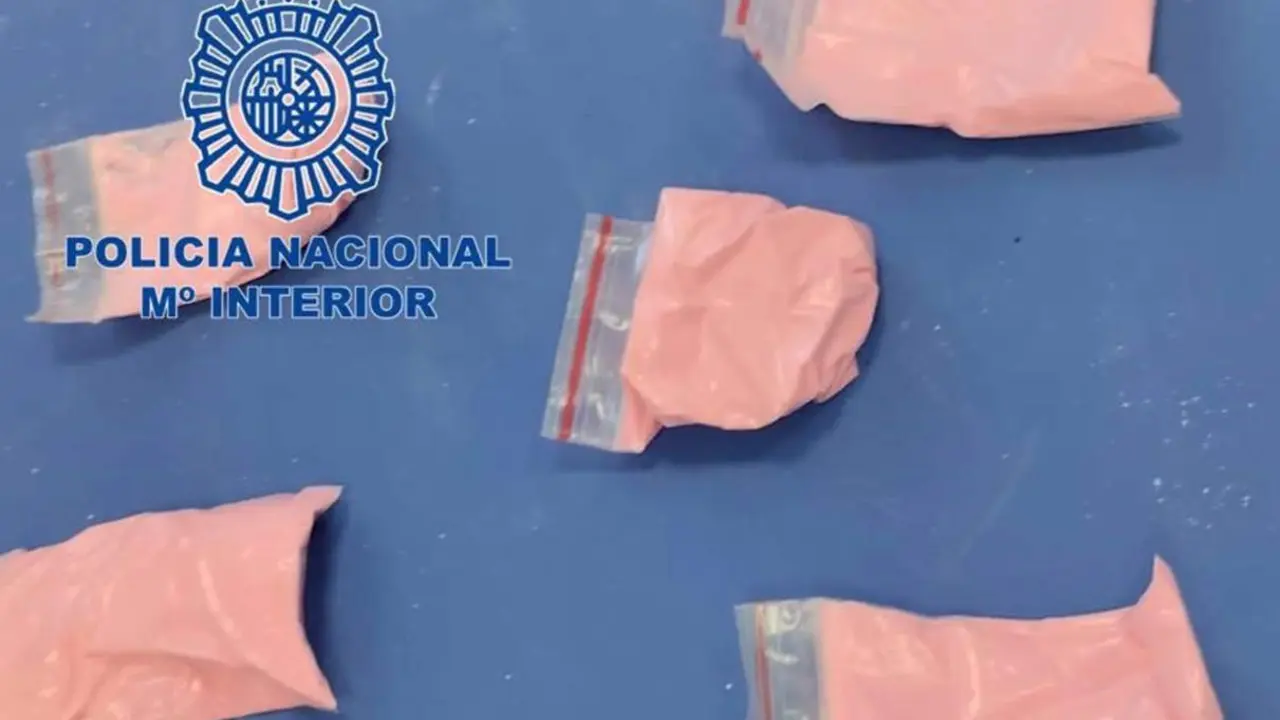  Archivo - Imagen de archivo de 'coca&iacute;na rosa'. - POLIC&Iacute;A NACIONAL - Archivo 