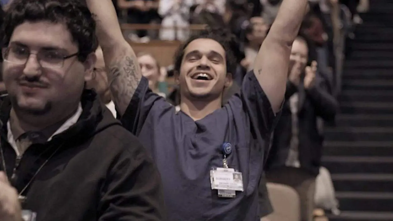  La facultad de medicina paga matr&iacute;culas 