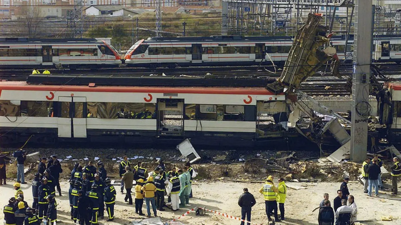  Imagen de los destrozos en el tren del 11M, hace ya 20 a&ntilde;os 