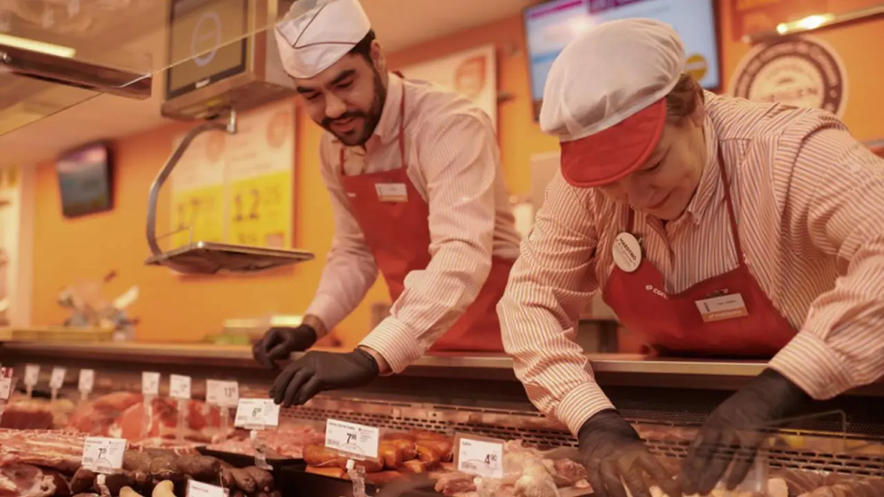  Imagen de un supermercado de la cooperativa Consum, quien se sit&uacute;a a la cabeza del ranking elaborado (Consum( 