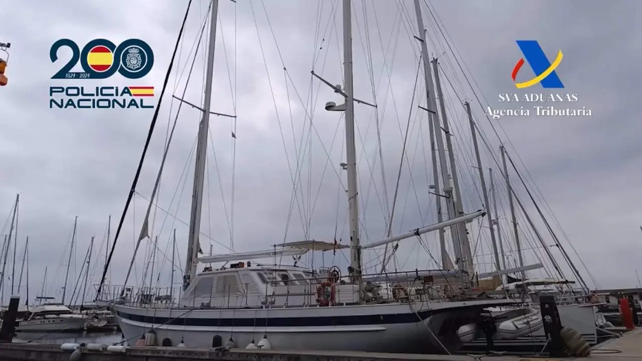  Velero | Policía Nacional 