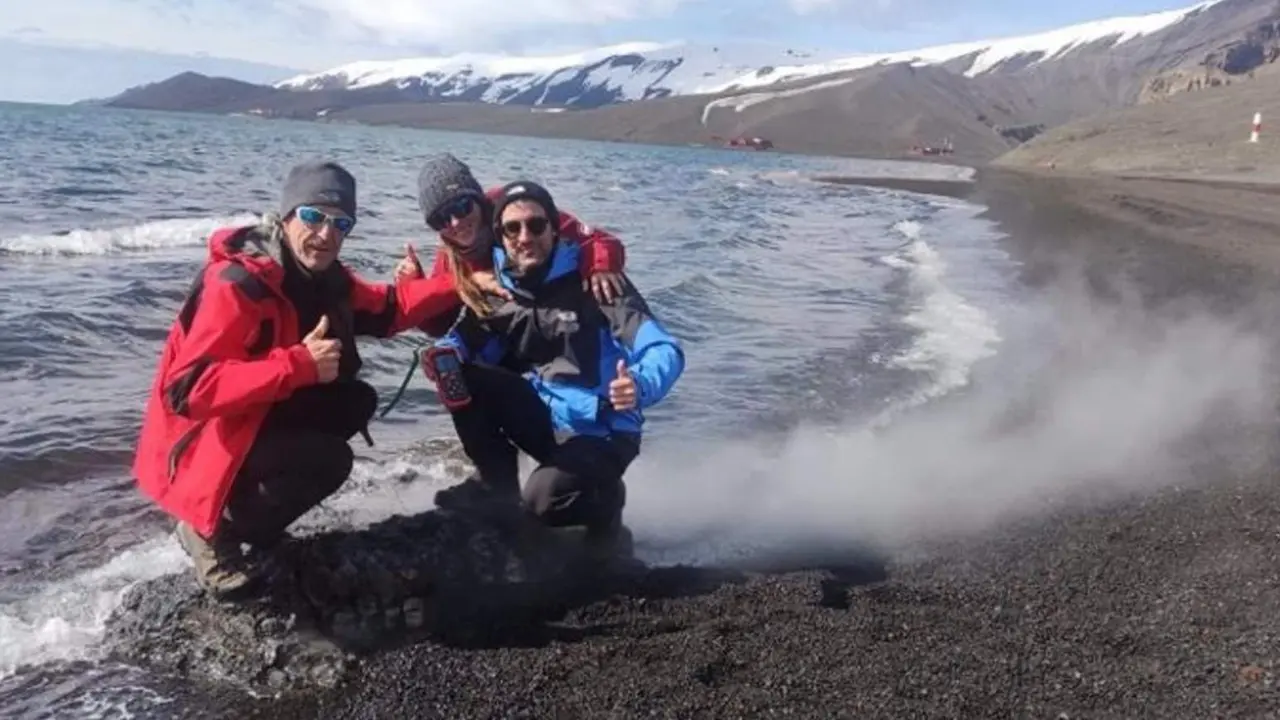  Investigadores espa&ntilde;oles producen electricidad del suelo en la Ant&aacute;rtida para alimentar sensores que vigilen volcanes - AEI 