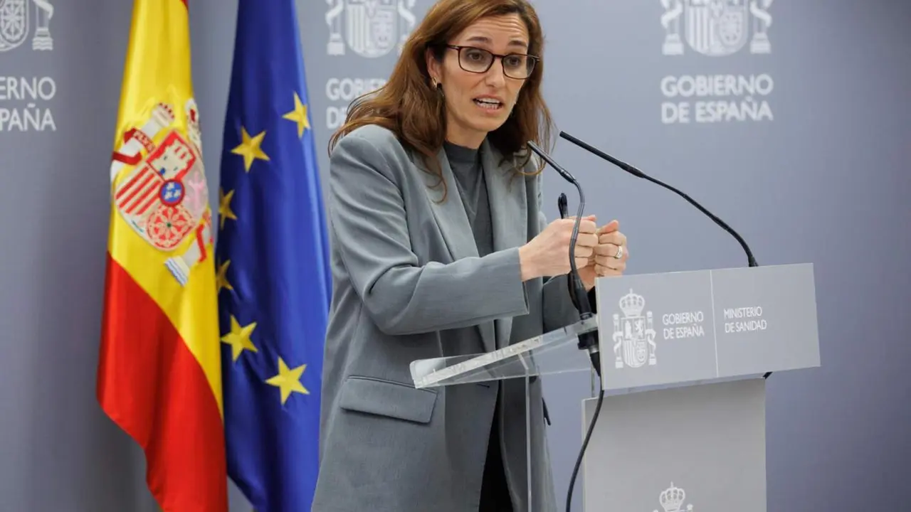  La ministra de Sanidad, M&oacute;nica Garcia, ofrece una rueda de prensa, en la sede del ministerio, a 5 de abril de 2024, en Madrid (Espa&ntilde;a). - Alejandro Mart&iacute;nez V&eacute;lez - Europa Press 