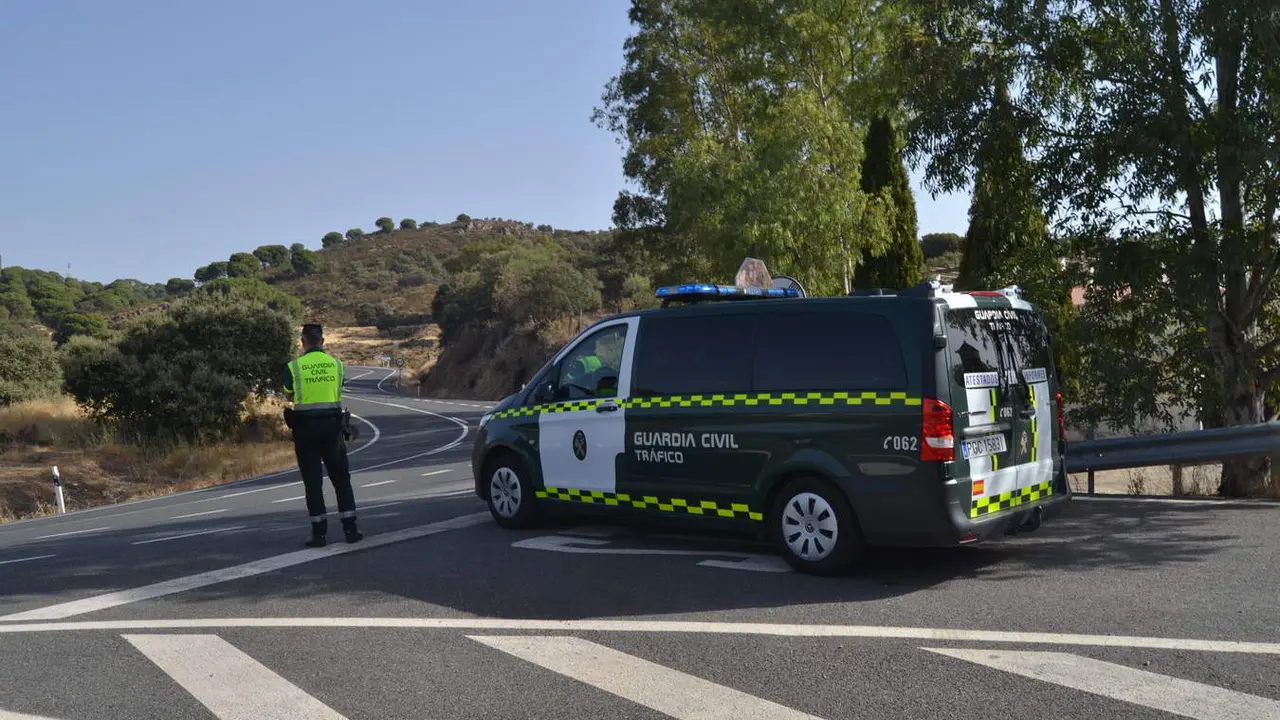  Guardia Civil de tr&aacute;fico 