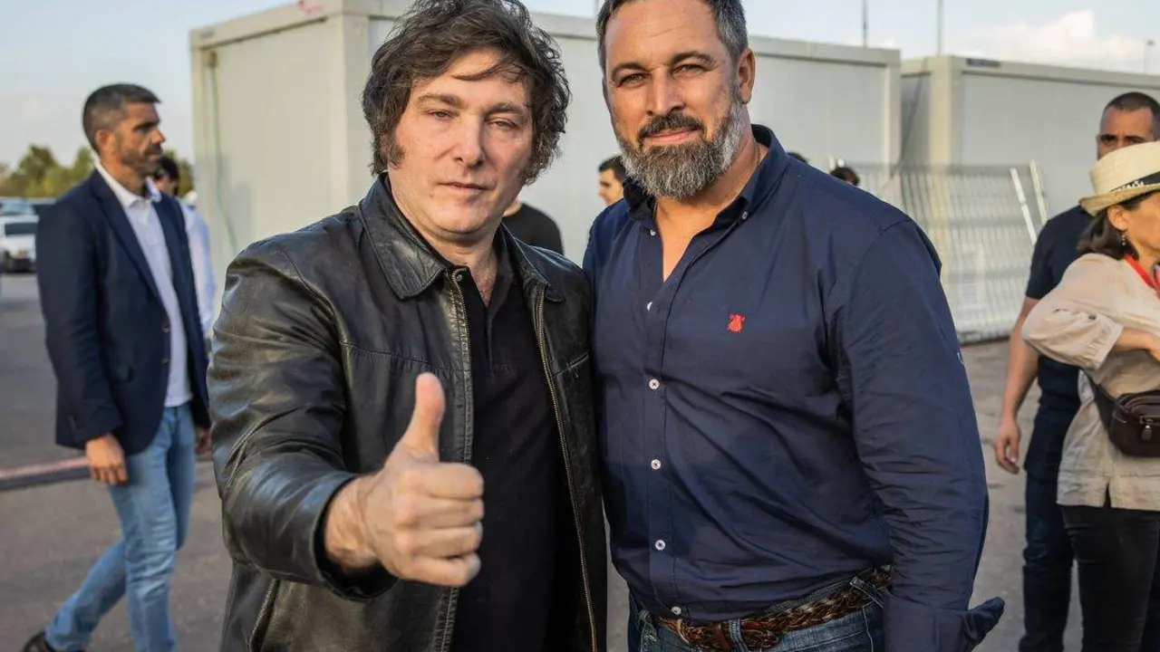  Milei junto a Santiago Abascal 