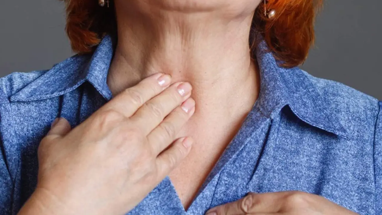  Archivo - TIROIDES - ANNASHOU - Archivo 