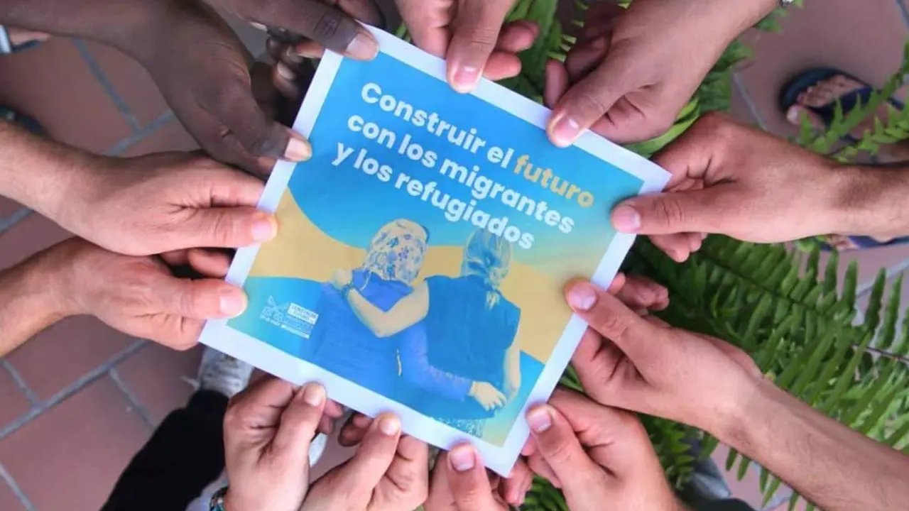  C&aacute;ritas - C&Aacute;RITAS 