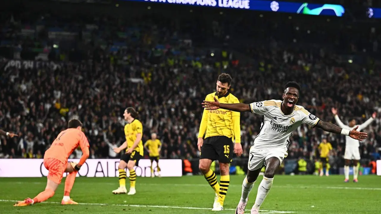  Vinicius Jr celebrando su gol ante el Dortmund 