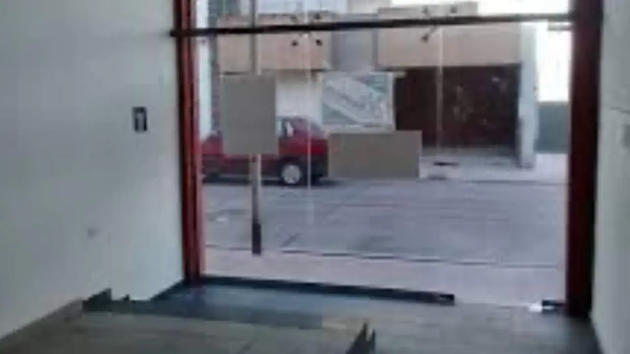  Local comercial vac&iacute;o 