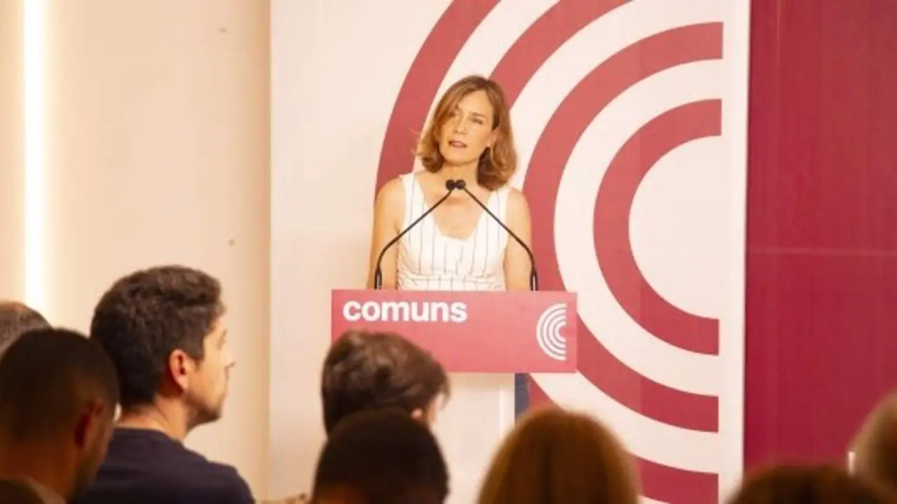  Albiach en su discurso - COMUNS | EP 