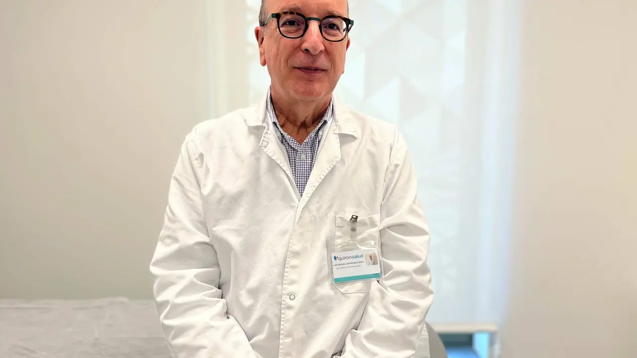  El Dr. Luis Manuel Entrenas 