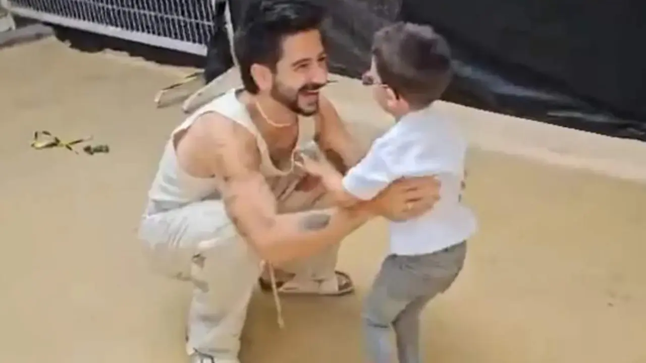  Momento del encuentro de &Iacute;an y Camilo 