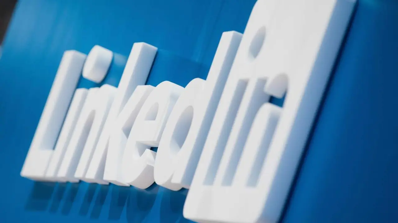  Archivo - El 70% de los j&oacute;venes conf&iacute;a en las redes sociales para encontrar empleo, seg&uacute;n Eurofirms Group. - picture alliance / Rolf Vennenbe / DPA - Archivo 