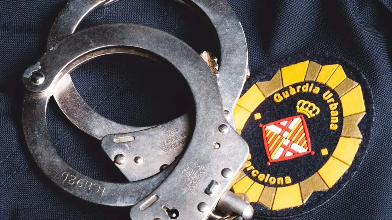  Material de la Guardia Urbana de Barcelona - GUARDIA URBANA | EP 