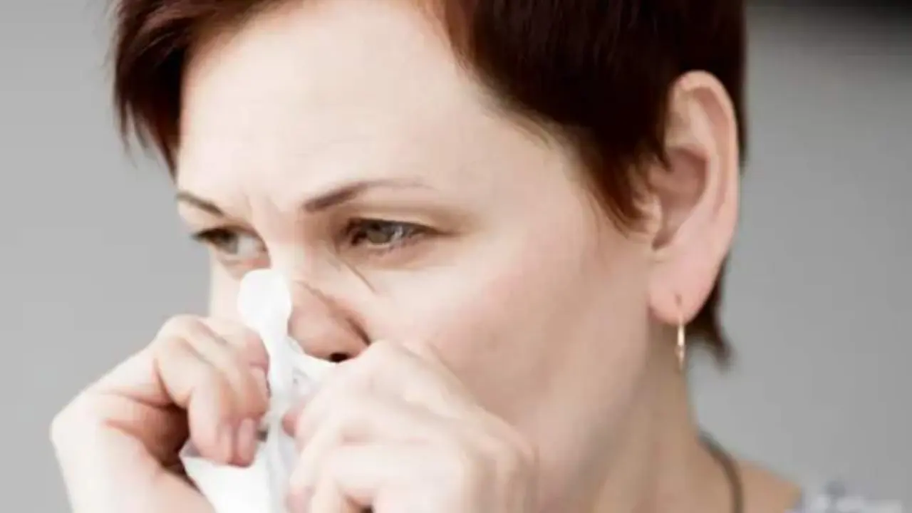  Imagen de una mujer congestionada 