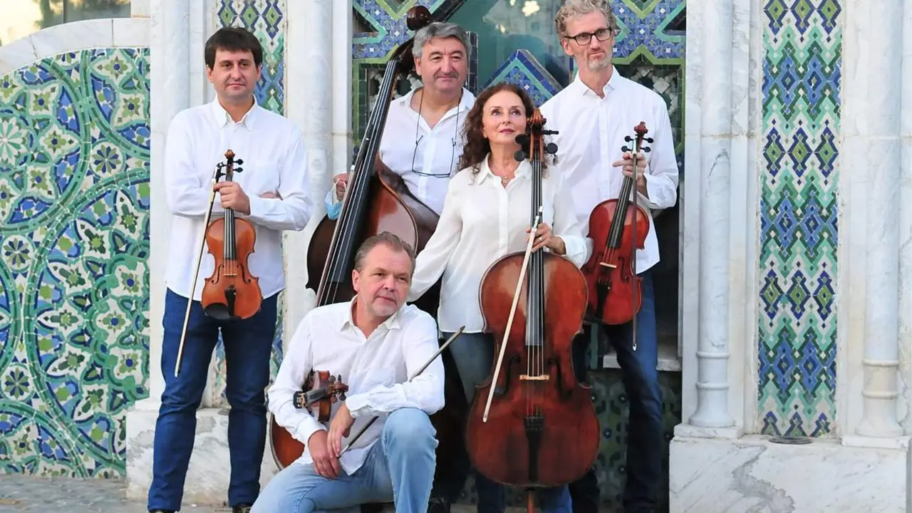  T&oacute;tem Carmona 