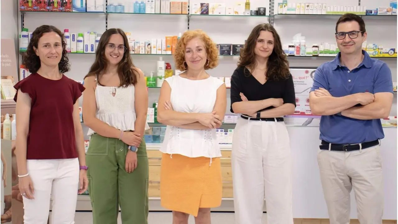  Los autores del estudio sobre antidiab&eacute;ticos y medicaci&oacute;n contra el Alzheimer, en la CEU UCH. - CEU UCH | EP 