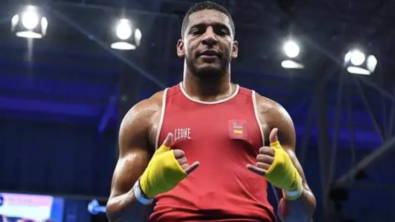  Enmanuel Reyes |&nbsp;EP 