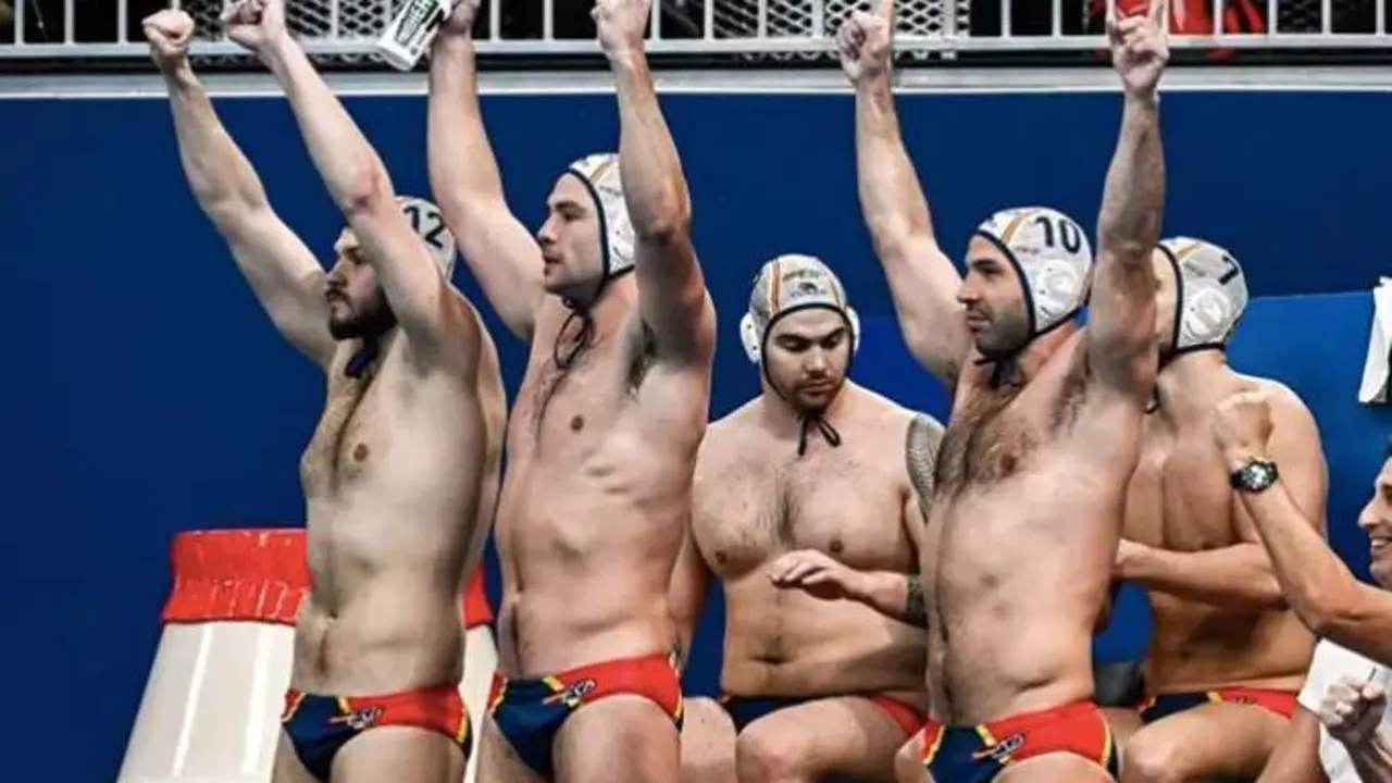  Jugadores de la selecci&oacute;n espa&ntilde;ola masculina de waterpolo  | EP 