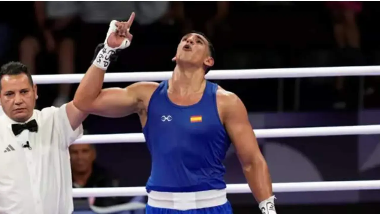  Ayoub Ghadfa asegura otra medalla para el boxeo 