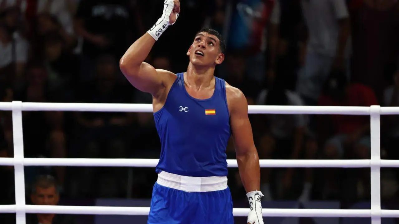  Ayoub Ghadfa combatir&aacute; por el oro de boxeo en +92 kg tras ganar a Djamili-Dini Aboudou 