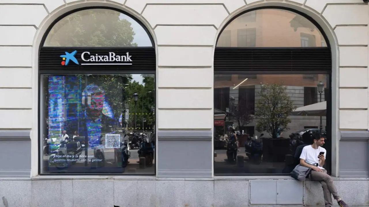  Una oficina de Caixabank - Eduardo Parra - Europa Press 
