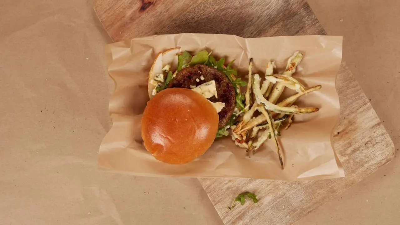  Archivo - El 48,7% coincide en que el actual estilo de vida acelerado no permite mucho tiempo para cocinar. - GOOD FOOD INSTITUTE EUROPE - Archivo 