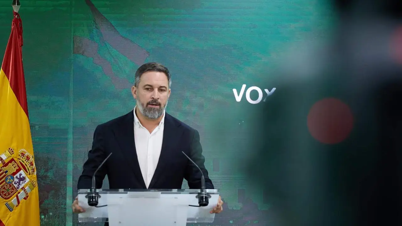  Archivo - El presidente de Vox, Santiago Abascal, ofrece una rueda de prensa tras la reuni&oacute;n del Comit&eacute; de Acci&oacute;n Pol&iacute;tica de Vox, en la sede Nacional de Vox, a 13 de noviembre de 2023, en Madrid (Espa&ntilde;a). Durante la rueda de prensa, Abascal ha afirmado q - Jes&uacute;s Hell&iacute;n - Europa Press - Archivo 