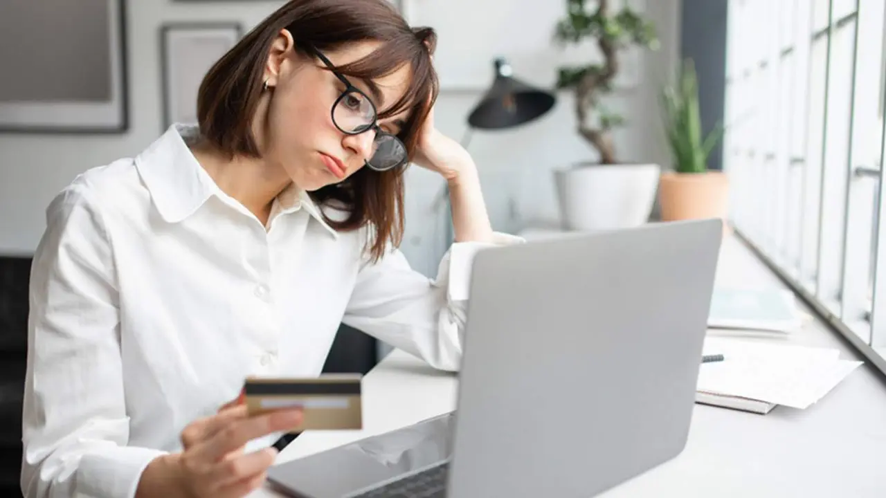  La Plataforma ODR permite resolver problemas surgidos por compras realizadas en internet con webs radicadas en la UE, Noruega, Islandia y Liechtenstein. 